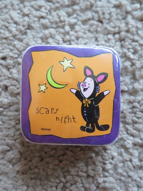 Disney Piglet Magic Expandable Towel Y2k NEW Halloween Winnie the Pooh - Picture 1 of 3